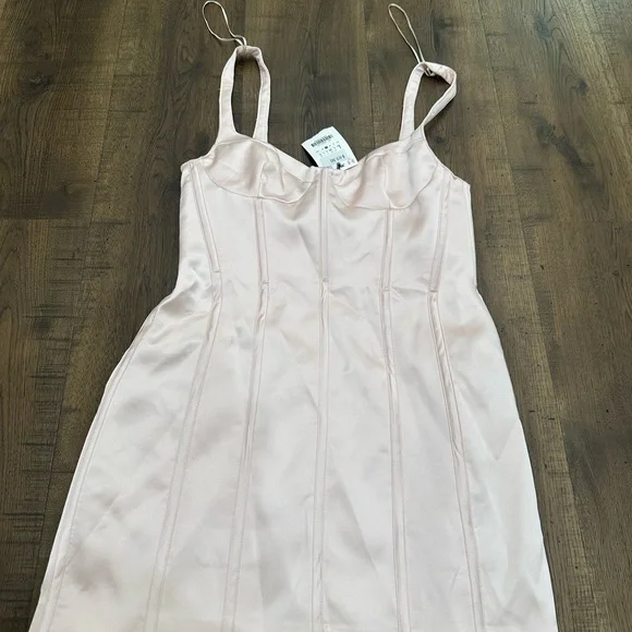 Zara Blush Pink Dress - Picture 4 of 5